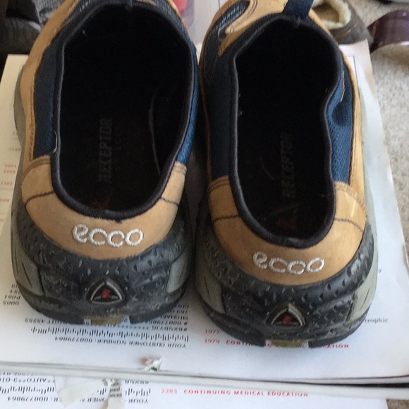 Ecco hiking shoes, 35/5 - Picture 3 of 6